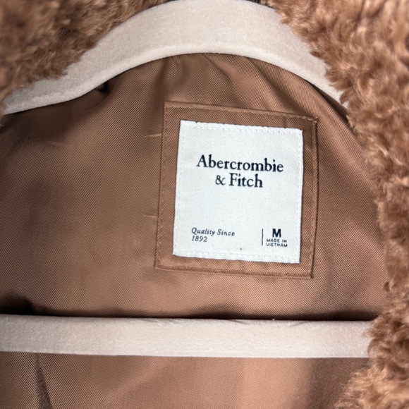 Abercrombie & Fitch Brown Teddy Jacket with Textured Material size M - Picture 9 of 9